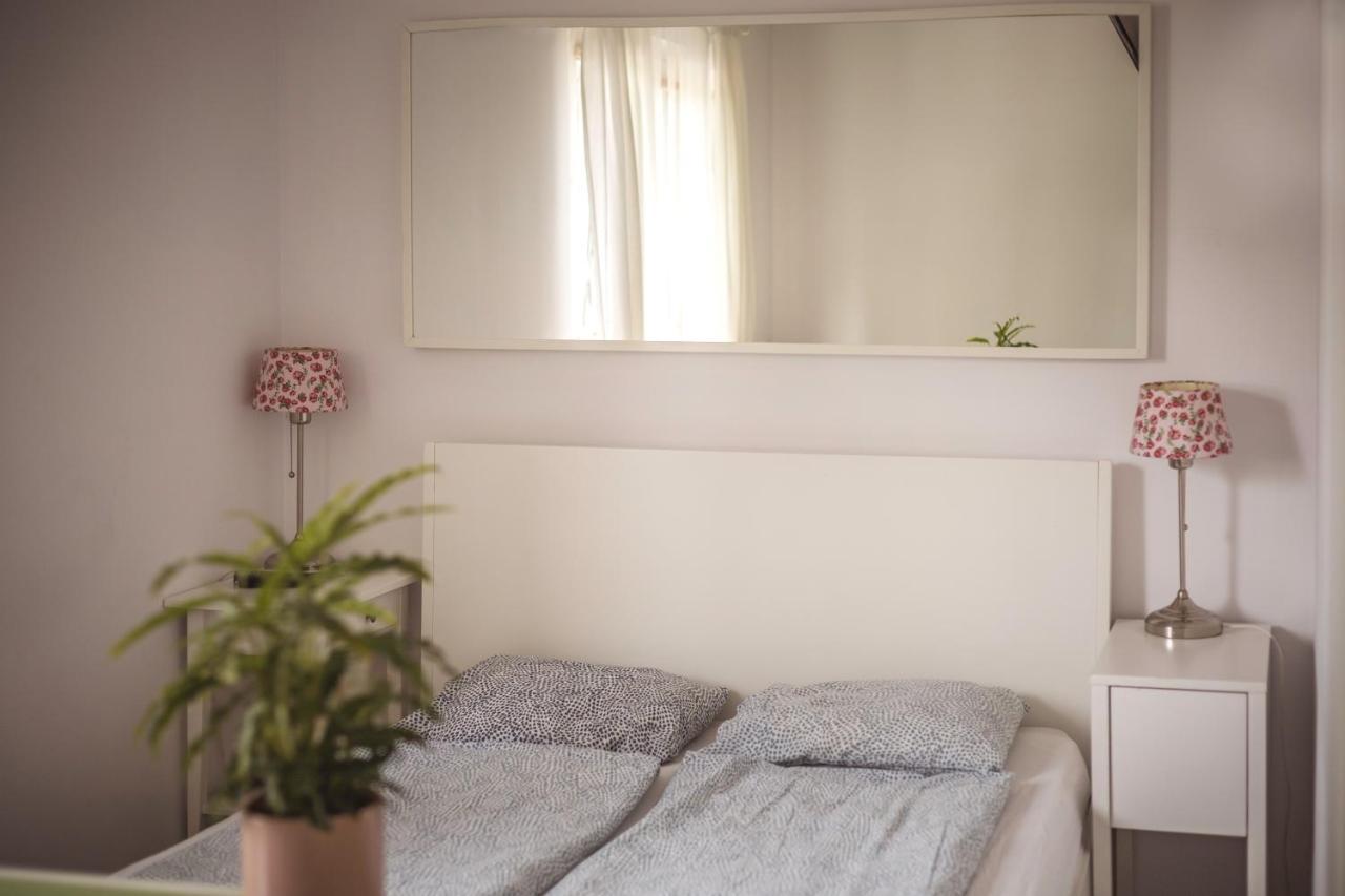 4 Couples & 4 Friends Hostel Krakow Dış mekan fotoğraf