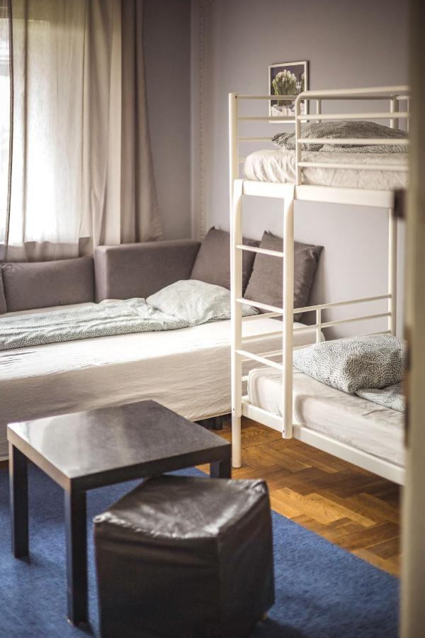 4 Couples & 4 Friends Hostel Krakow Dış mekan fotoğraf