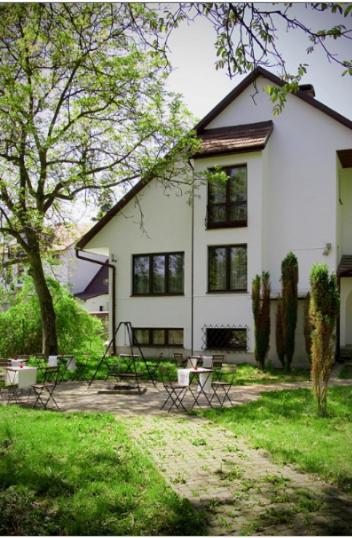 4 Couples & 4 Friends Hostel Krakow Dış mekan fotoğraf